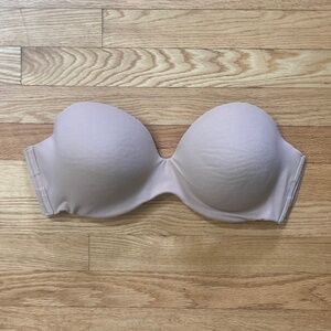 Ambrielle 38DD strapless bra